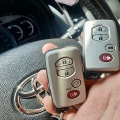 Chìa Khóa Remote TOYOTA - LEXUS