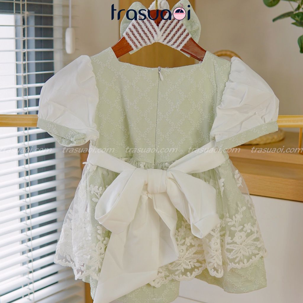 Lịch sử giá Váy babydoll tiểu thư cho bé gái siêu xinh phối kèm áo gile  croptop ngoài tháng 7 trên Tiki