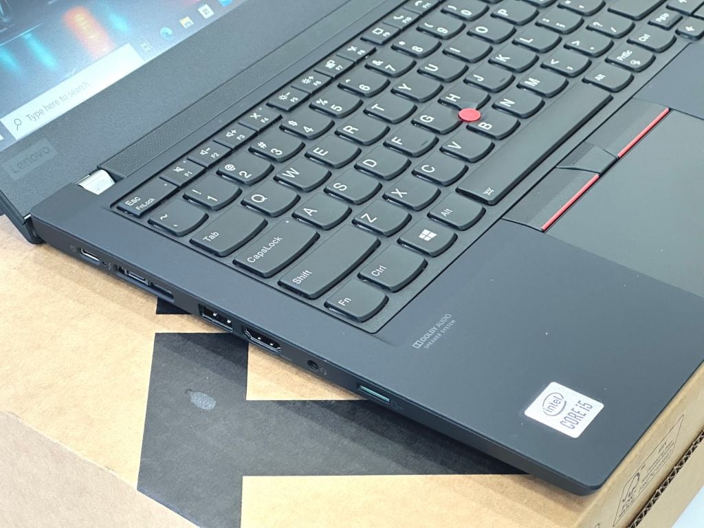ThinkPad P14s Gen 1 i5-10310U 16GB 512GB P520 2GB 99% (2021)