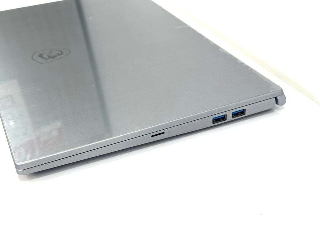 Laptop MSI Modern 15 A10m  i5-10210U Ram 16Gb 512Gb Fullhd