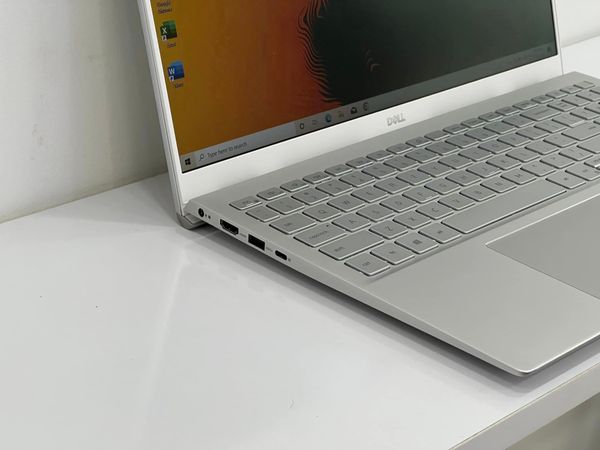 dell inspiron 5502