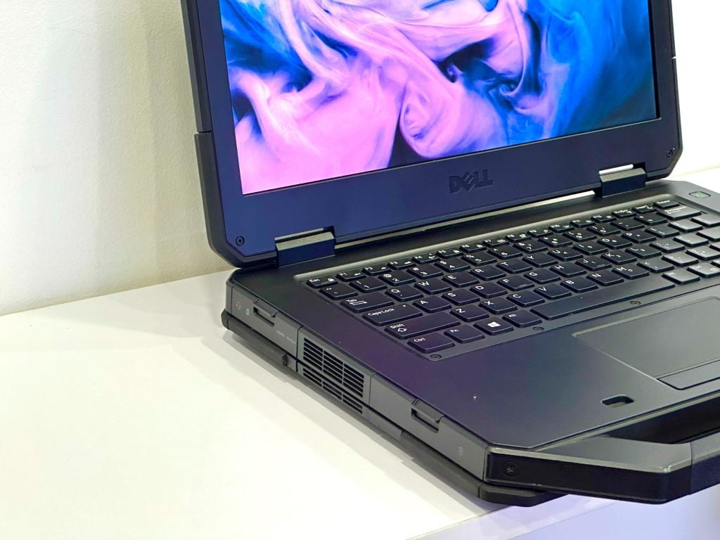 Dell Latitude 14 Rugged 5414 i5 6300U/ 16G/ 256G SSD/ 14