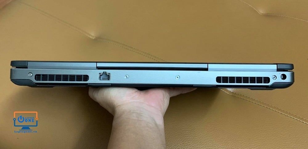 Dell Precision 7510 – Core i7-6820HQ, Ram 16GB, SSD 256GB, 15.6 inch FHD M2000M