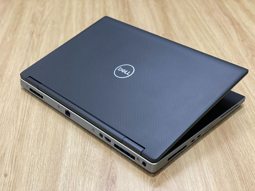 Dell Precision 7540 i7-9850H ram 32GB Nvidia Quadro T2000/T1000 15.6 Inch Fullhd