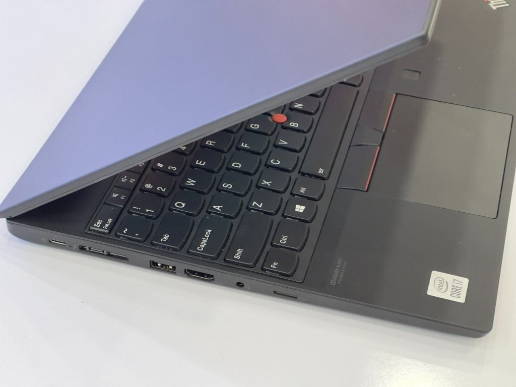 ThinkPad P15s Gen 1 Core i7 -10510U Ram 16G SSD 512G 15.6