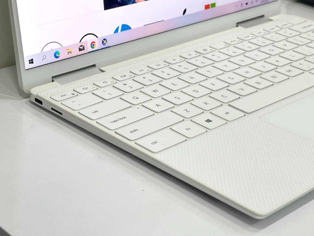 Dell XPS 13 7390 2-in-1 Core i7-1065G7 Ram 16Gb SSD 512Gb FHD Touch (99%) White