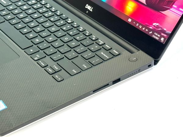 Dell XPS 9570