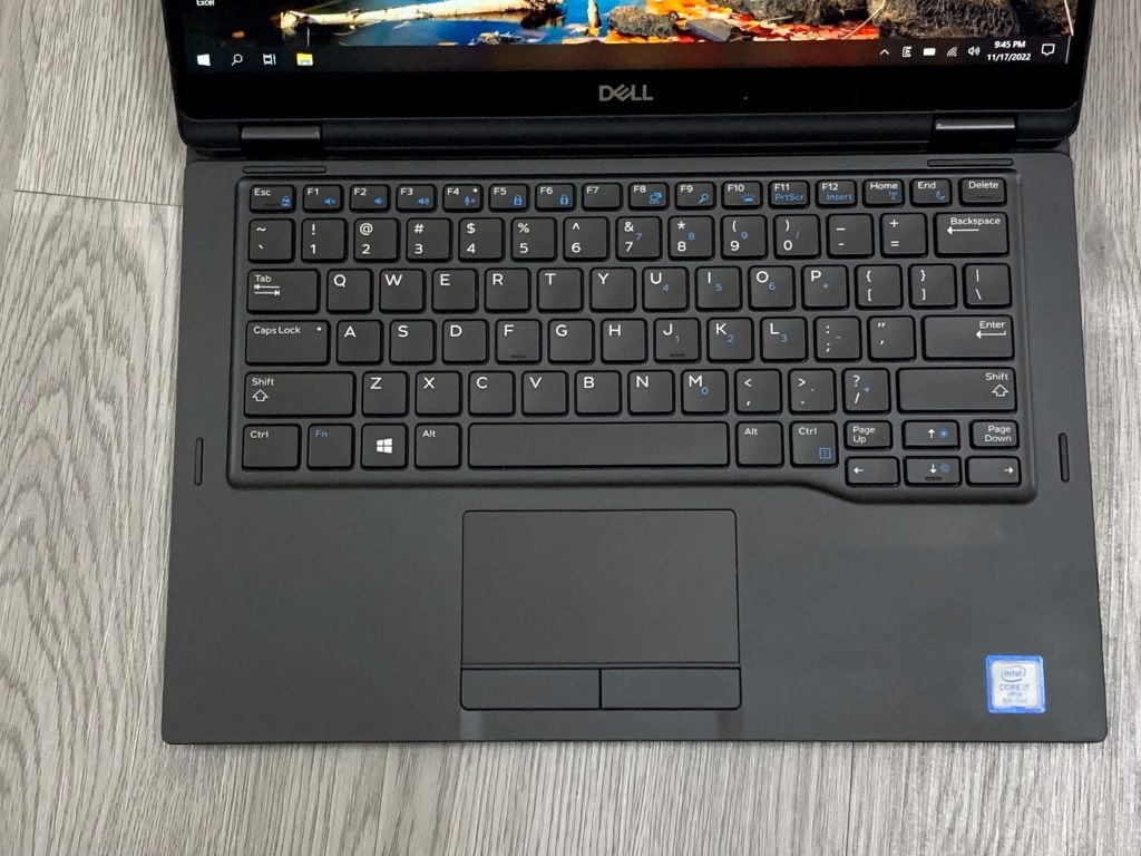 Dell Latitude 7390 2in1 Core i7-8650U Ram 16G SSD 256G gập 360 cảm ứng