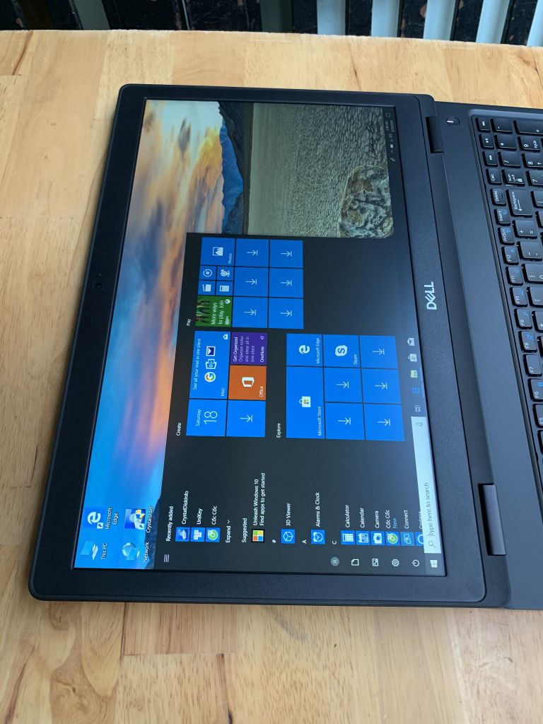 Dell Latitude 5590 Core i5-8350U Ram 8G SSD 256G 15.6 Inch