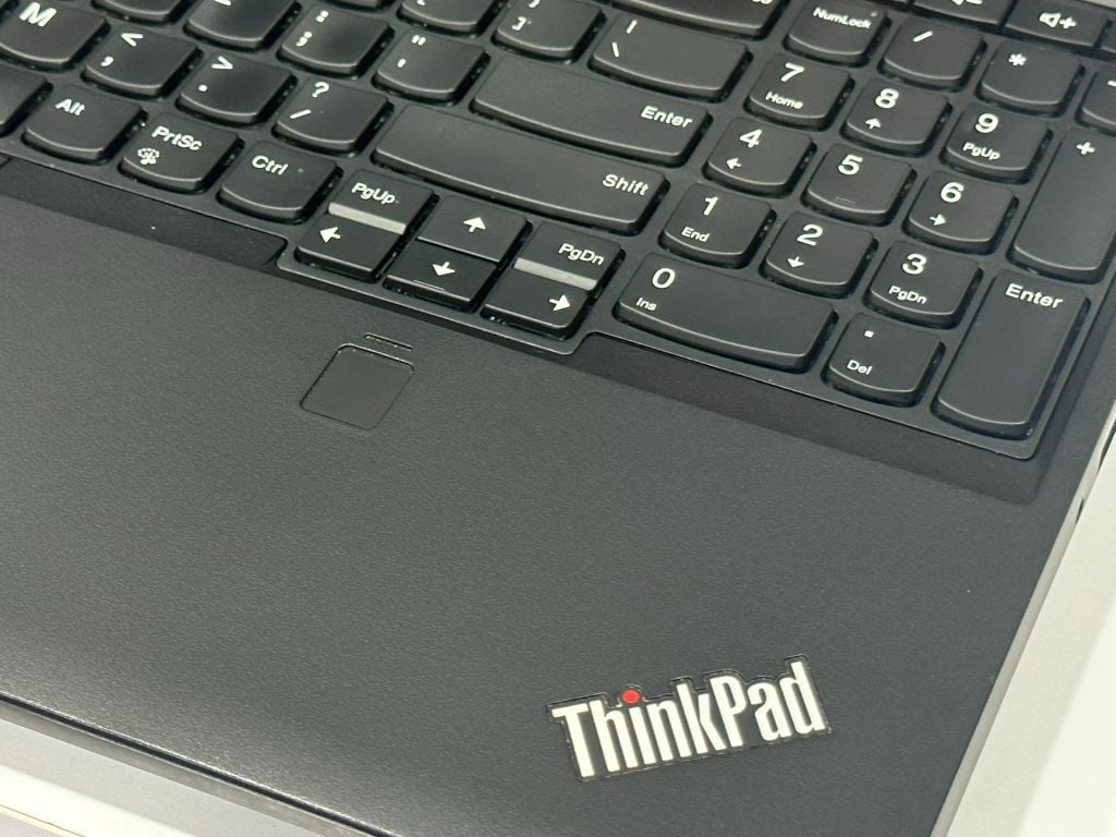 Thinkpad P51 Core i7-7820HQ RAM 32GB SSD 512GB NVIDIA Quadro M2200M Màn 15.6 inch FHD