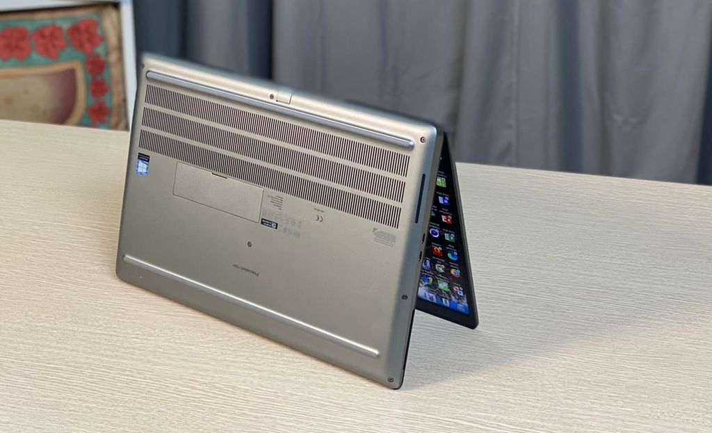 Dell Precision 7560 i7 11800H/ 16GB/ 512GB/ Quadro T1200/ 15.6″ FHD