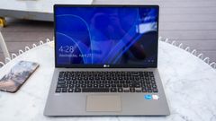 LG Gram 15Z95N i5-1135G7 Ram 16G SSD 512G 15.6inch 1.1kg