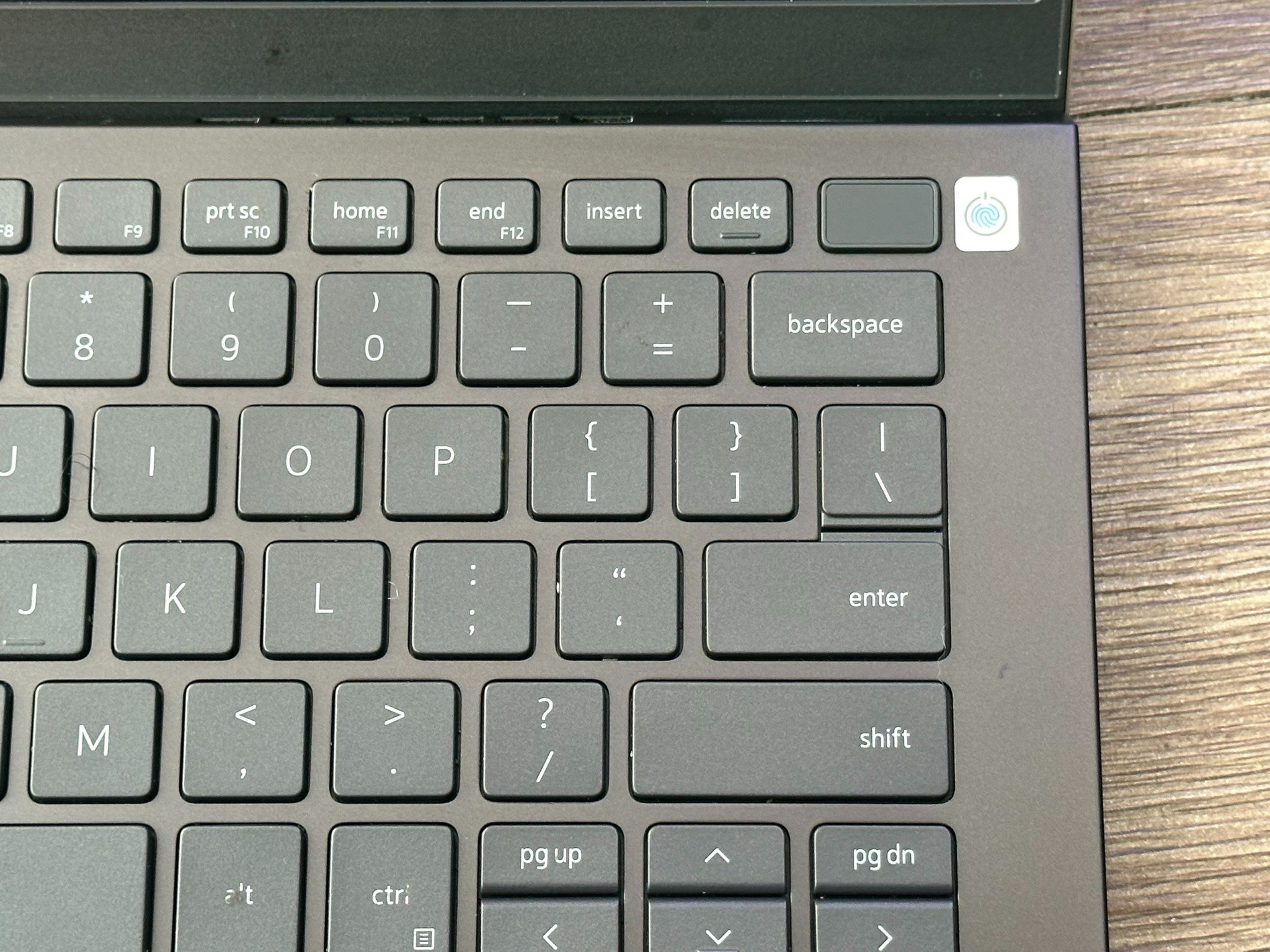 Laptop Dell Vostro 5301 i5 1135G7/8GB/512GB Laptop Dell Vostro 5301 i5 1135G7/8GB/512GB