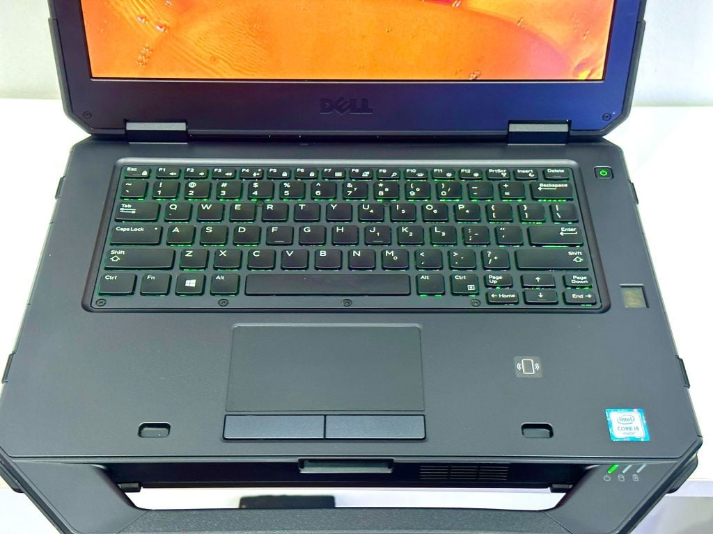 Dell Latitude 14 Rugged 5414 i5 6300U/ 16G/ 256G SSD/ 14