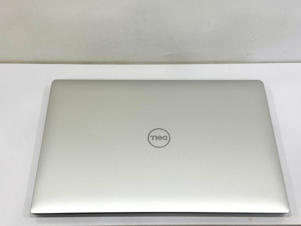 Dell XPS 9570