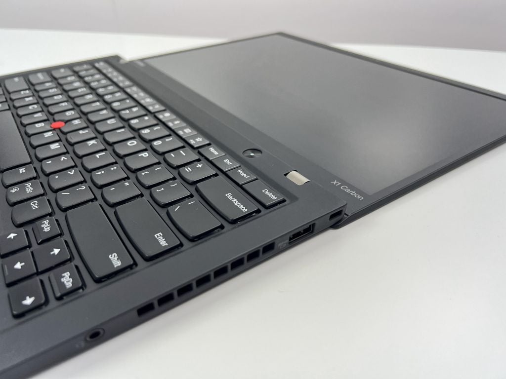 Lenovo Thinkpad X1 Carbon Gen 5 i5-7300u Ram 16Gb SSD 512Gb 14 icnh FHD