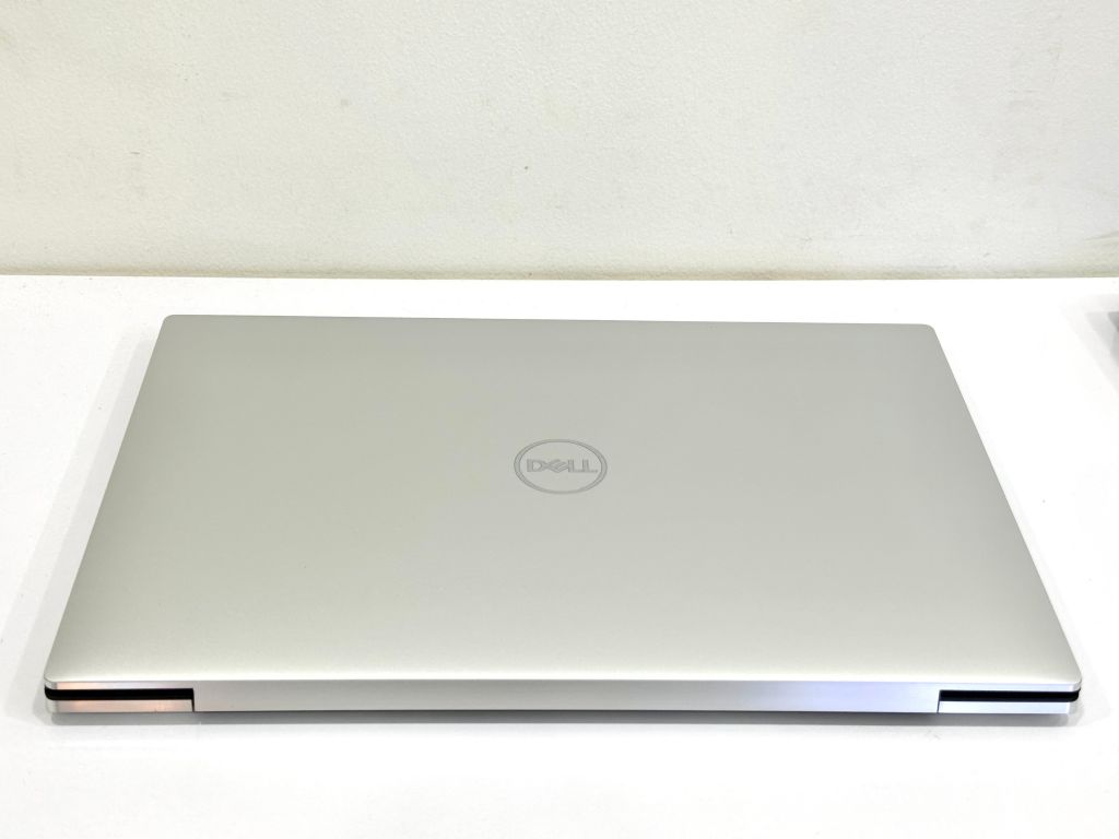 Dell XPS 13 9300 Core i5-1035G1 Ram 16GB SSD 512GB FHD