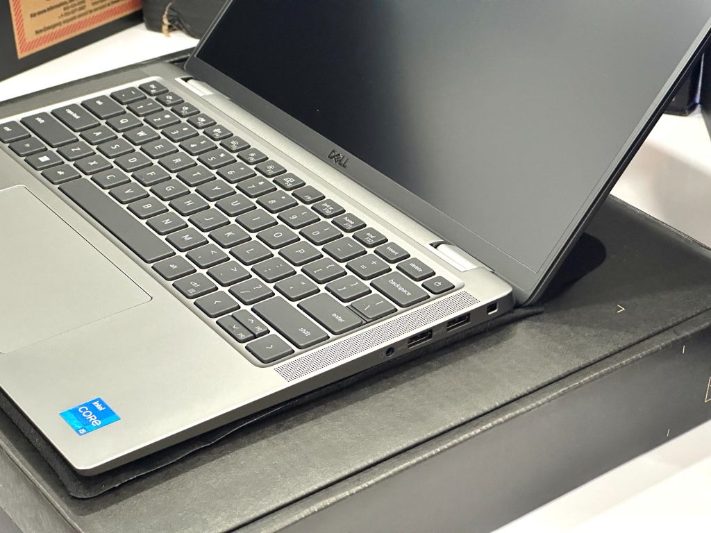 Dell Latitude 7440 2023 - i5-1345U 16GB 512GB 14.0