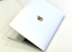 MacBook Pro 13