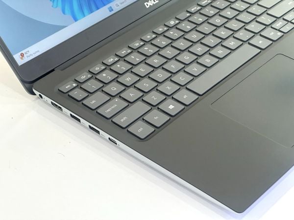 dell vostro 5590