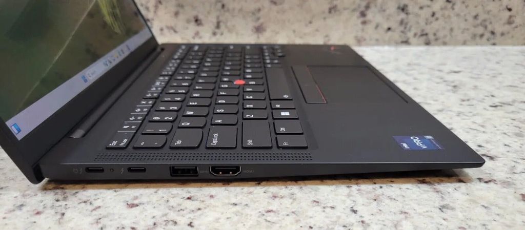 ThinkPad X1 Carbon Gen 11 (2023) i7-1335U 16Gb 512Gb 14 inch