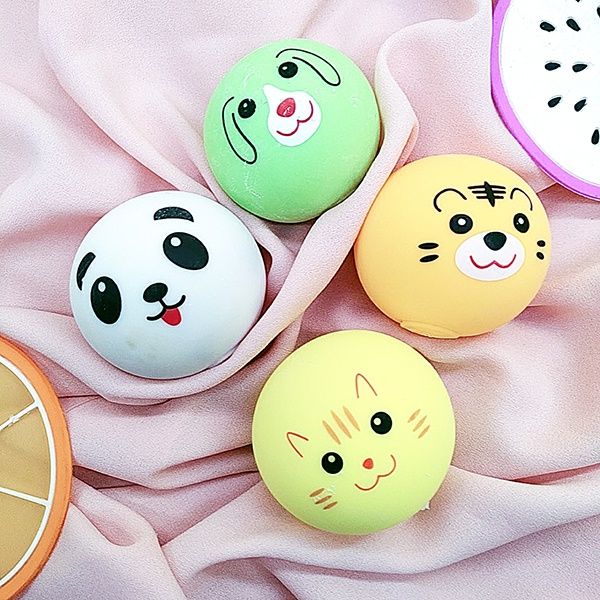 Hình nền Nền đống động Vật Squishy Trên Hộp Gỗ Cạnh Nhau Nền Squishies Hình  ảnh Background Vector để tải xuống miễn phí  Pngtree