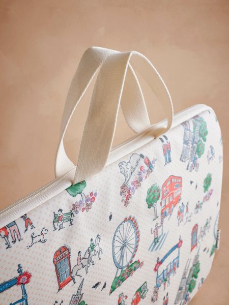  Túi đựng laptop/Laptop Case - Lovely London - Ecru - AA4295 
