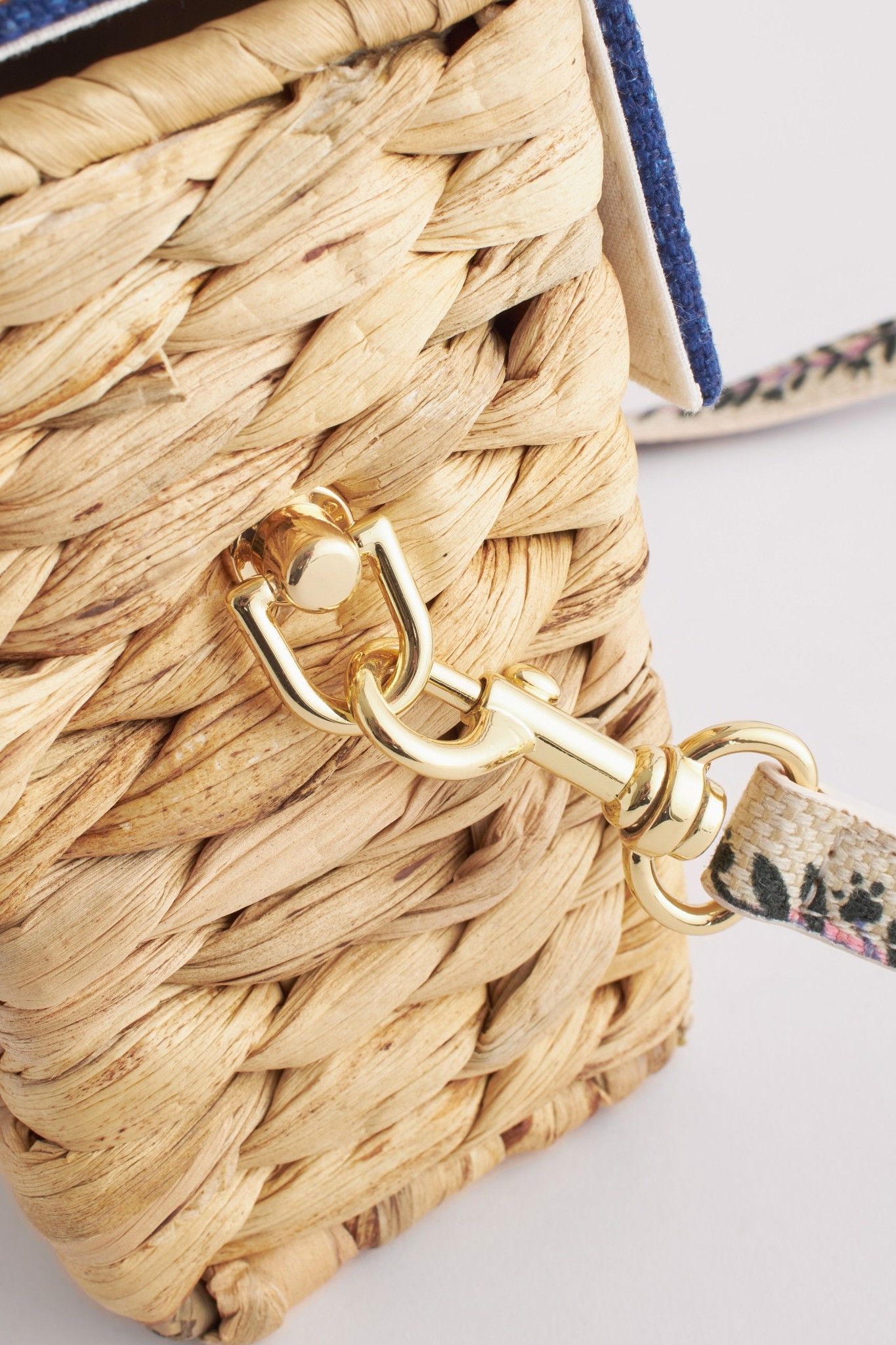  Túi đeo chéo/Box Crossbody - Dreamers Floral Stripe - Sọc 