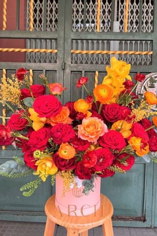 Hộp Hoa Chúc Mừng - Khai Trương Tone Đỏ Cam A0168