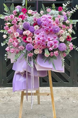 Kệ Hoa Chúc Mừng A0102