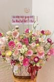 Giỏ Hoa Ngọt Ngào Chúc Mừng Ngày 8-3 GH023