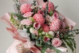 Bó Hoa  Chúc Mừng Ngày 20 - 10 Tông Hồng Hiện Đại BH031