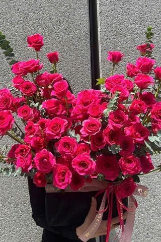 Giỏ Hoa Hồng Pink Sang Trọng A0020