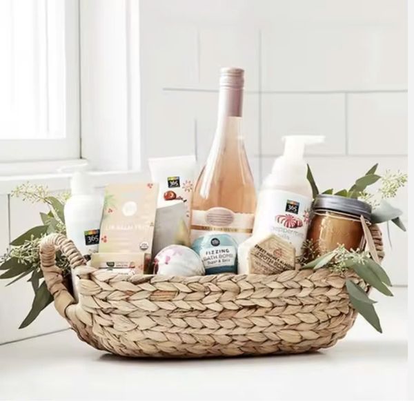  Lafos HandiCraft-Natural Water Hyacinth Gift Basket 