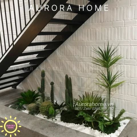 Tiểu cảnh xương rồng giả trang trí góc cầu thang