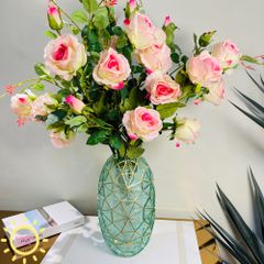 Bình hoa hồng cắm sẵn Bulgari Mega Heart