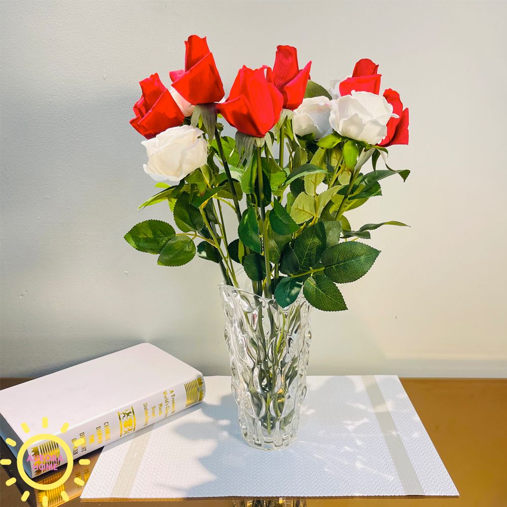 Bình hoa giả cắm sẵn hồng Rose Love