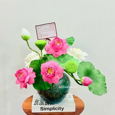 Bình hoa sen lụa Thanh Tâm Nhã trang trí