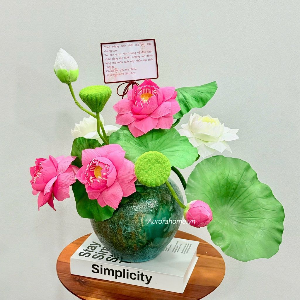 Bình hoa sen lụa Thanh Tâm Nhã trang trí