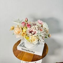 Bình hoa lụa cao cấp Elizabeth Liz