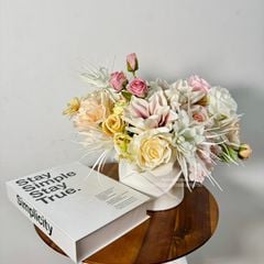 Bình hoa lụa cao cấp Elizabeth Liz