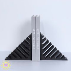 Chặn sách hình học tam giác nghệ thuật