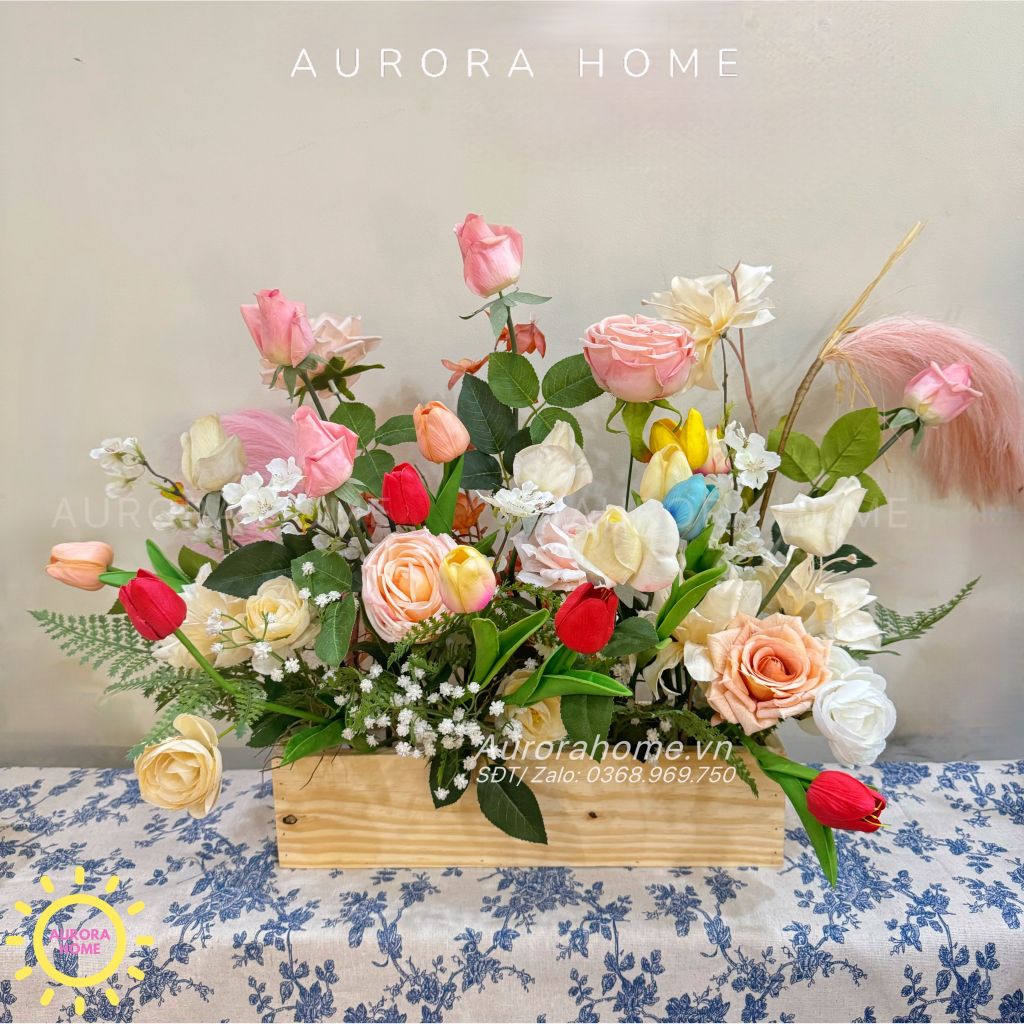Hộp hoa hồng phối tulip Garden in home