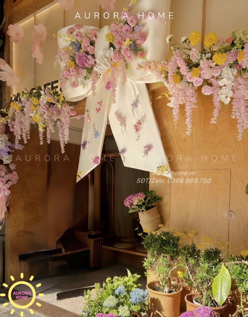 Tiểu cảnh nơ hoa trang trí quán cafe