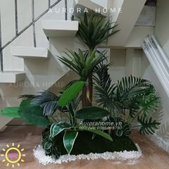 Tiểu cảnh cây dừa giả trang trí góc cầu thang