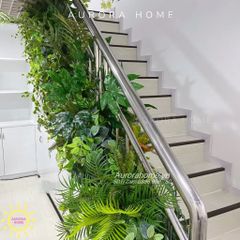 Tiểu cảnh cây và dây leo giả trang trí cầu thang