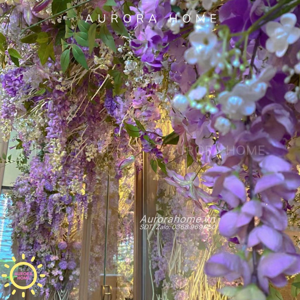 Dải hoa rủ decor trang trí quán phong cách Pháp lãng mạn
