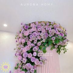 Set up tiểu cảnh tường hoa xinh xắn studio váy cưới