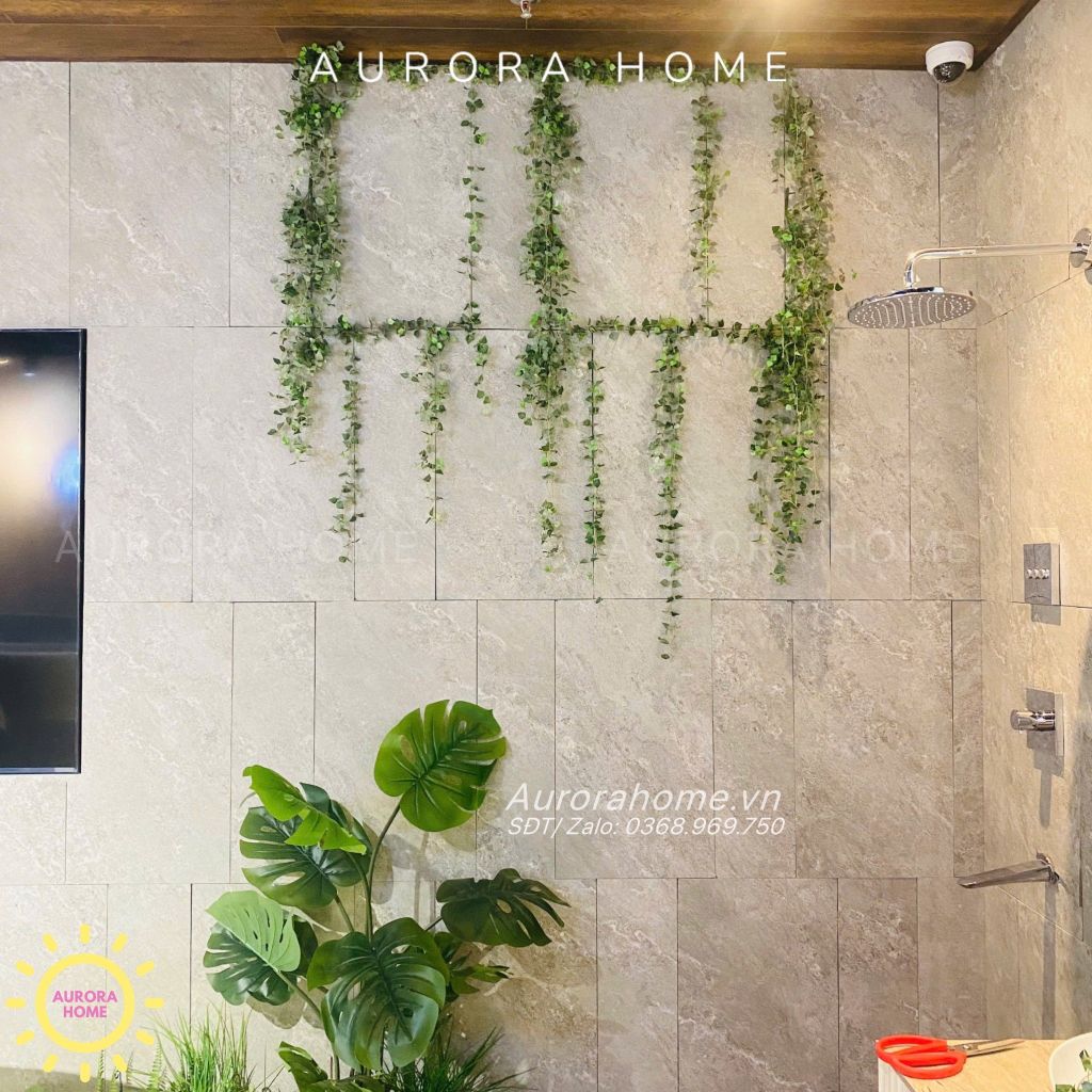 Tiểu cảnh cây thạch nam giả cao 2m2 tại Toto showroom