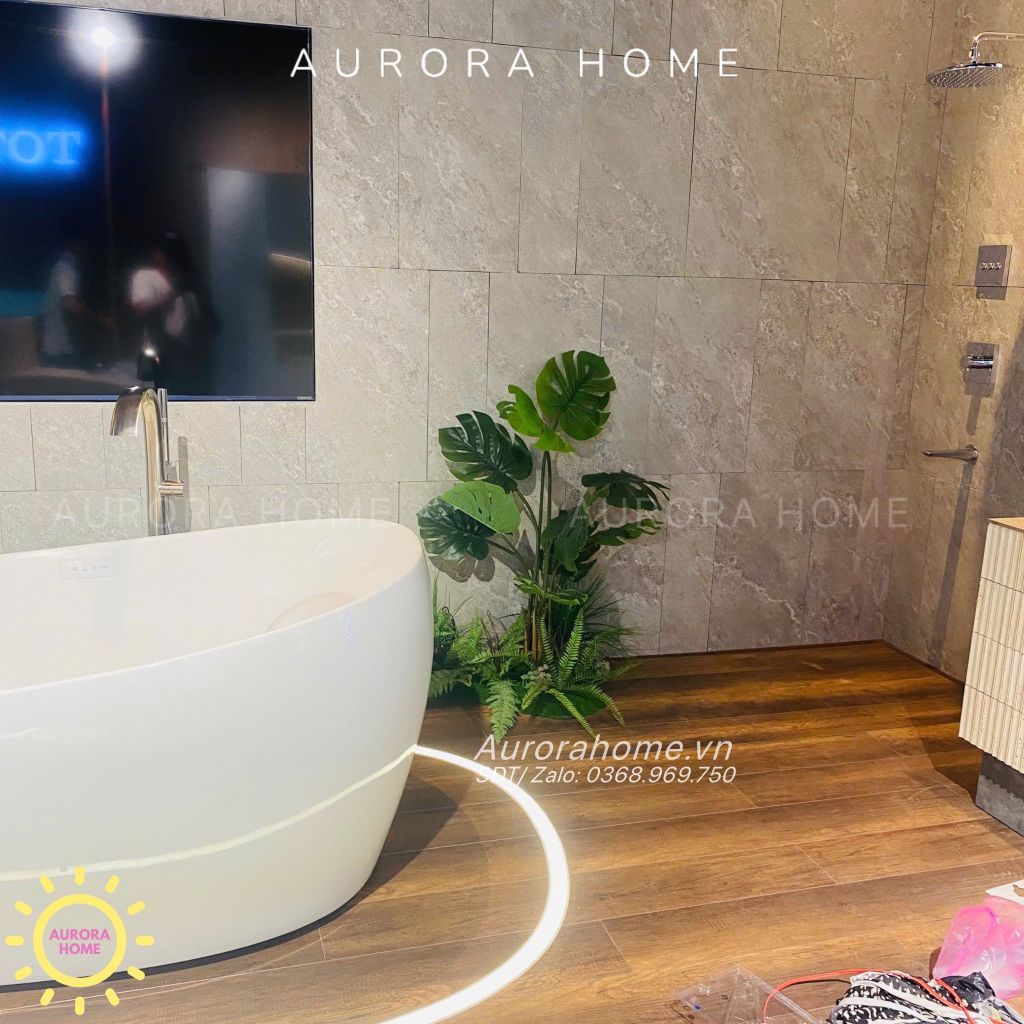 Tiểu cảnh cây thạch nam giả cao 2m2 tại Toto showroom